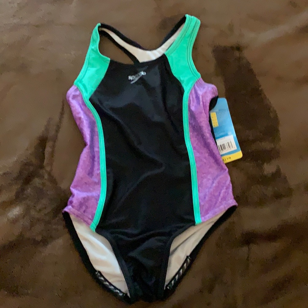 Speedo one piece bathing suit